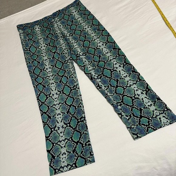 Women’s BCBGMaxazria Dress Pants Blue Snake Print Size S Small needs sew - Picture 1 of 10